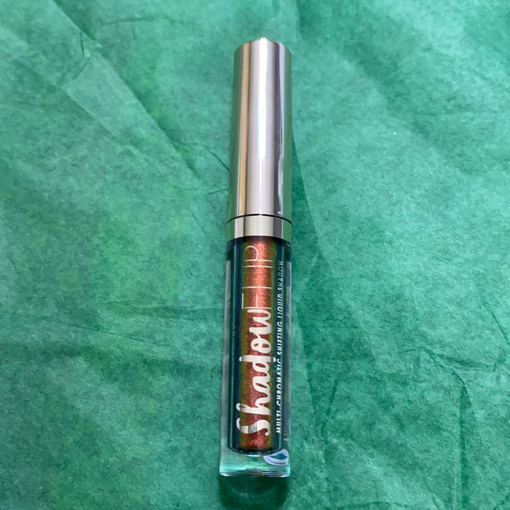 Shadow Flip - Liquid Eye Shadow